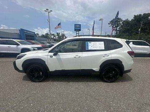 Used 2025 Subaru Forester Wilderness w/ Convenience Package AWD/4WD image 13
