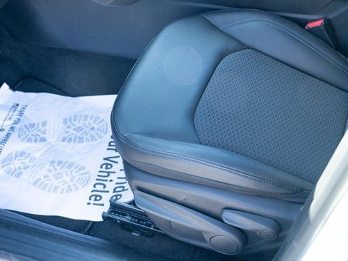 New 2026 Jeep Compass Latitude image 24