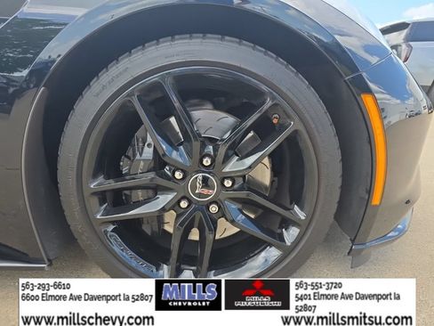 Used 2014 Chevrolet Corvette Stingray Convertible w/ 3LT Preferred Equipment Group RWD image 18
