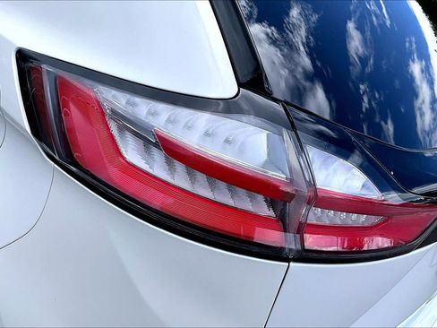 Certified 2023 Ford Edge ST-Line AWD/4WD image 28
