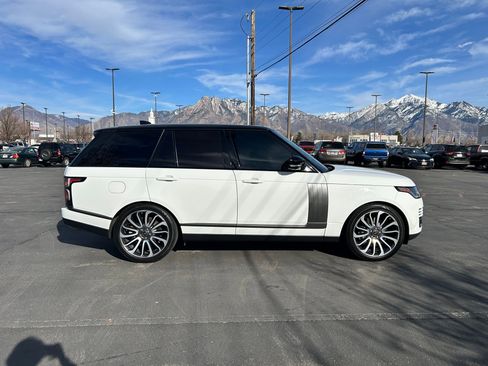 Used 2018 Land Rover Range Rover HSE image 6