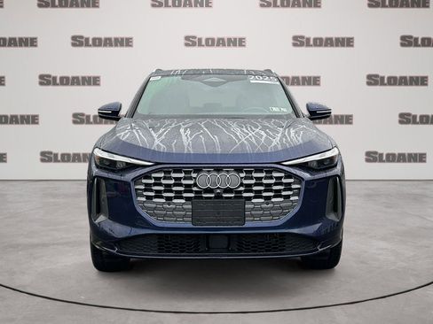 Used 2025 Audi Q5 Premium w/ Convenience Package image 8