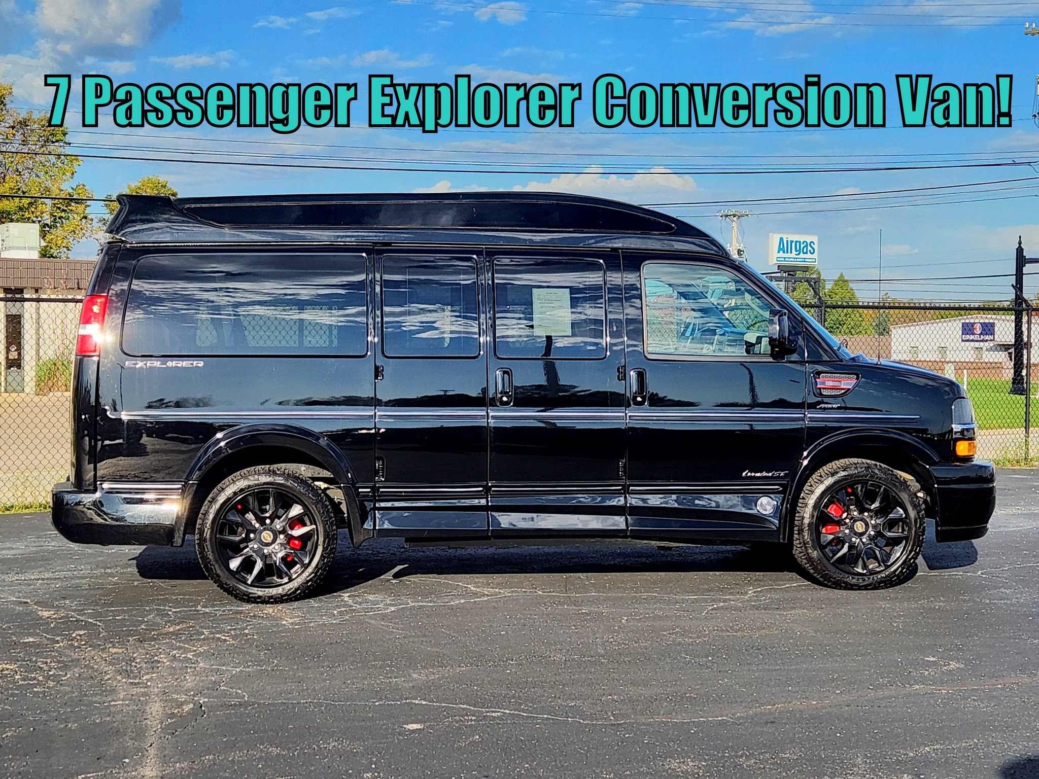 Used 2023 Chevrolet Express 2500 RWD image 11