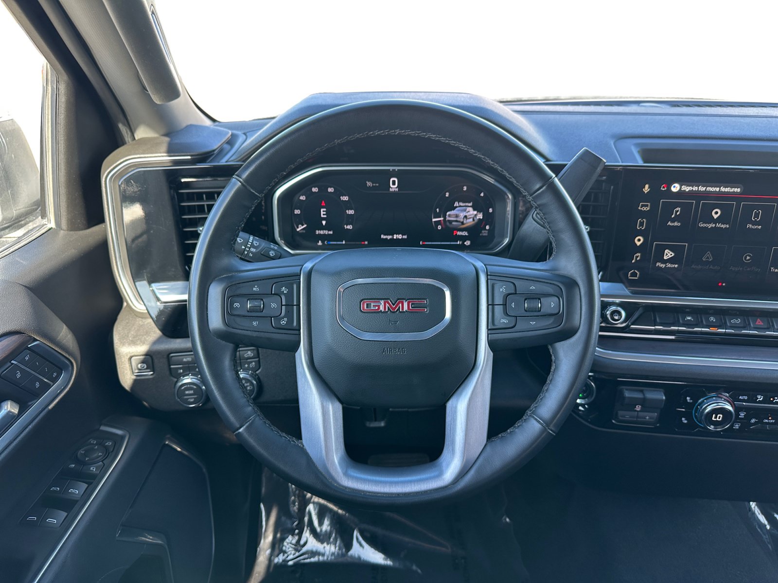 Used 2026 GMC Sierra 1500 SLT AWD/4WD image 12