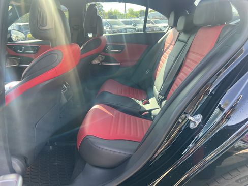 Used 2022 Mercedes-Benz C 300 Sedan image 32