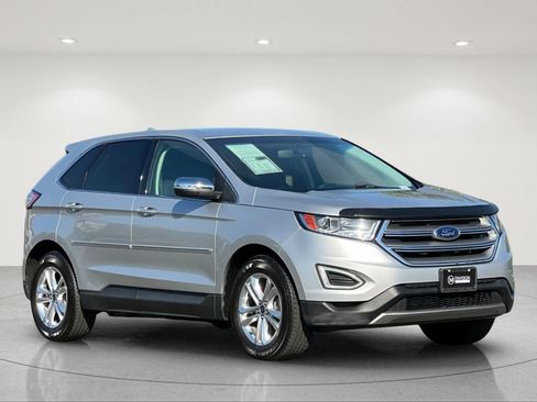 Used 2018 Ford Edge SEL w/ Equipment Group 201A FWD image 7