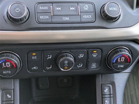 Used 2017 GMC Acadia Denali w/ Technology Package image 28