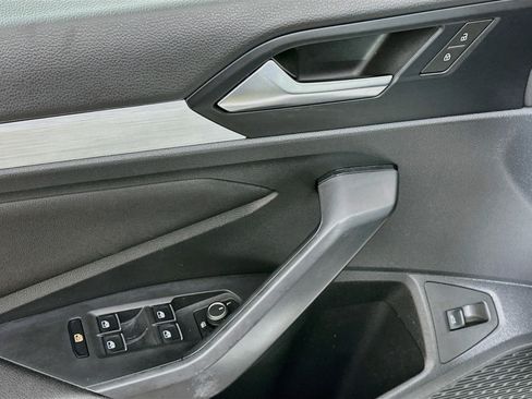 Used 2025 Volkswagen Jetta Sport FWD image 15