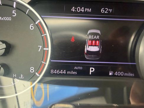 Used 2024 Nissan Rogue SV image 11