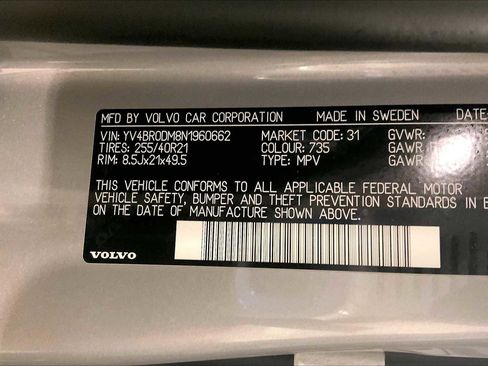 Used 2022 Volvo XC60 T8 R-Design w/ Advanced Package image 34