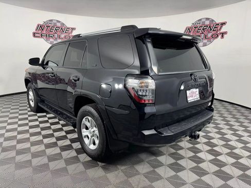Used 2019 Toyota 4Runner SR5 image 5