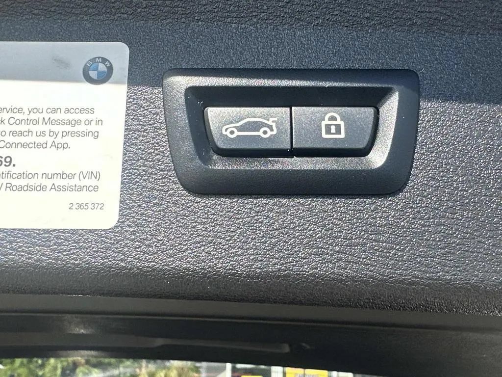 Used 2020 BMW X1 sDrive28i w/ Premium Package FWD image 14