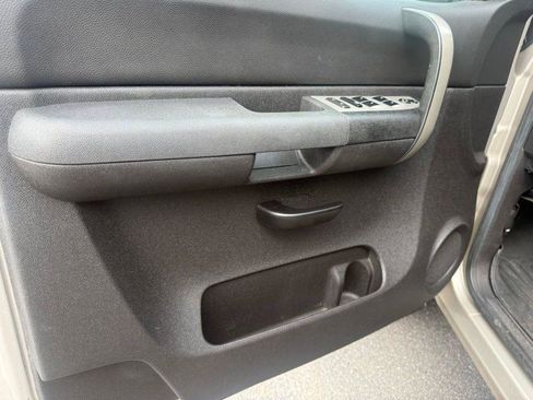 Used 2009 Chevrolet Silverado 1500 LT w/ All Star Package RWD image 29