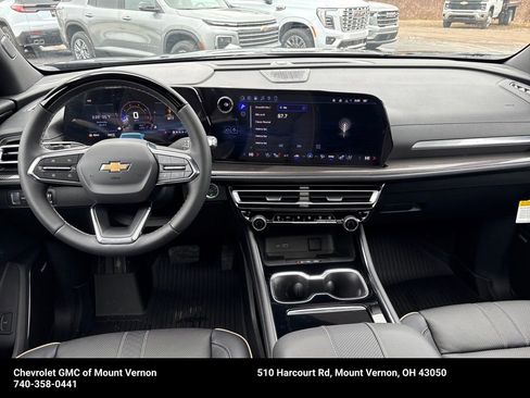New 2026 Chevrolet Traverse High Country w/ LPO, Floor Liner Package AWD/4WD image 14
