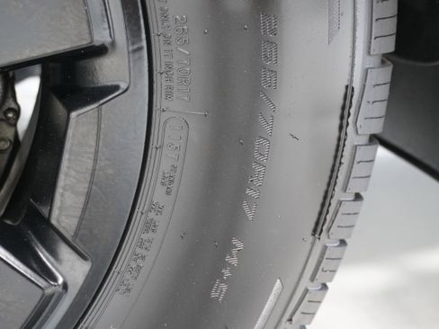 Used 2016 Toyota 4Runner SR5 image 28