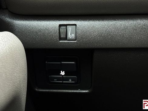 Used 2023 Chevrolet Colorado ZR2 w/ ZR2 Convenience Package III image 29