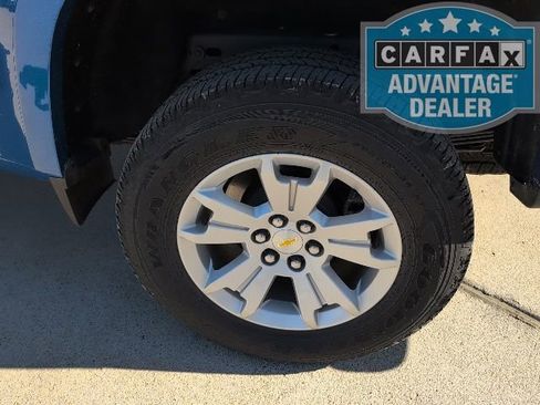 Used 2022 Chevrolet Colorado LT w/ LT Convenience Package image 4