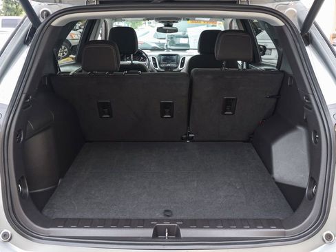 Used 2024 Chevrolet Equinox LT image 21