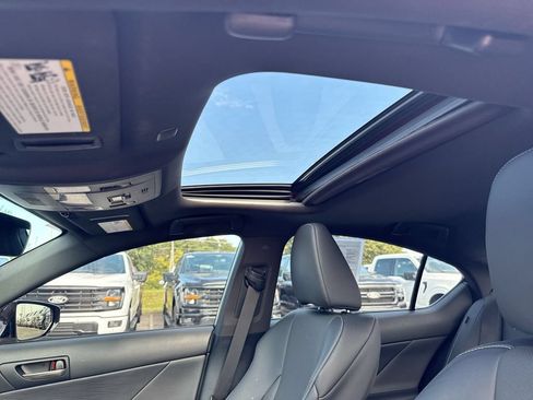 Used 2022 Lexus IS 350 F Sport w/ Accessory Package AWD/4WD image 19