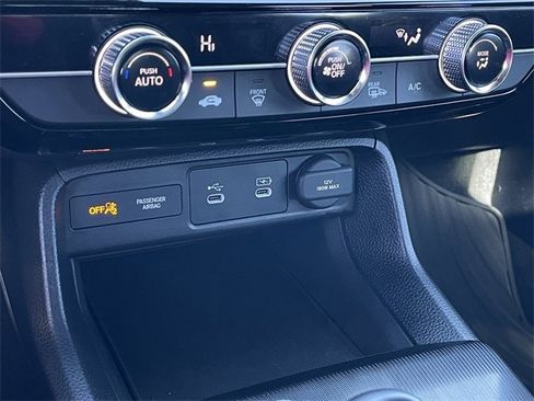 Certified 2025 Honda Civic Sport image 19