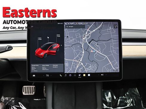 Used 2021 Tesla Model 3 Standard Range Plus image 12