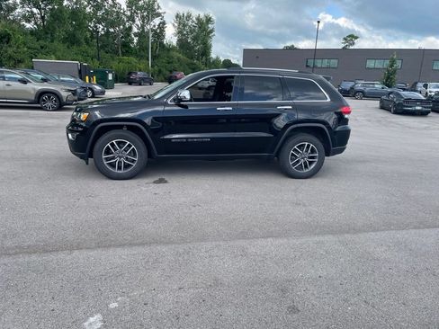 Used 2020 Jeep Grand Cherokee Limited w/ Luxury Group II AWD/4WD image 3