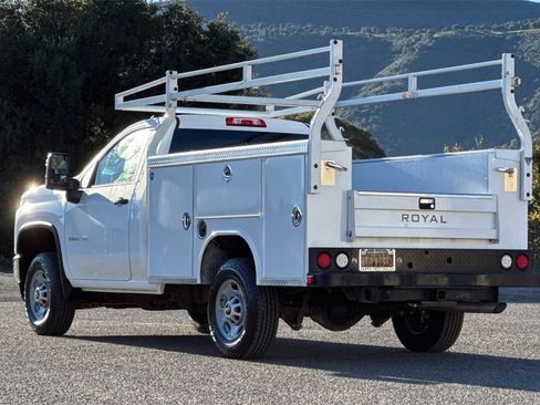 Used 2021 Chevrolet Silverado 2500 W/T w/ WT Convenience Package image 6