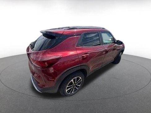 Used 2025 Chevrolet TrailBlazer LT image 8