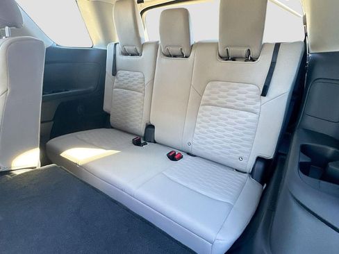 New 2025 Nissan Pathfinder SV w/ Black Appearance Package image 26