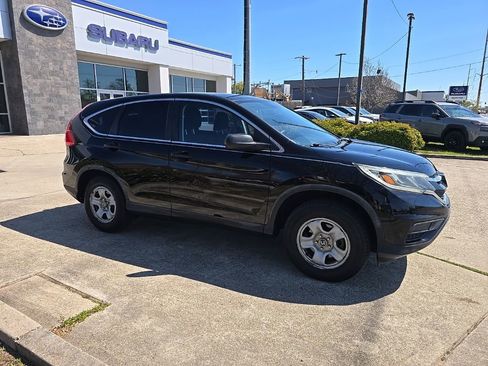 Used 2015 Honda CR-V LX image 2