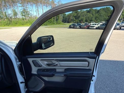Used 2020 RAM 1500 Limited AWD/4WD image 17