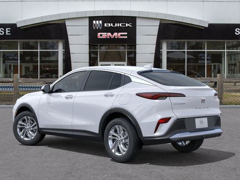 New 2026 Buick Envista Preferred image 3