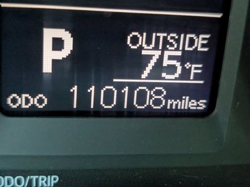 Used 2019 Toyota Corolla LE image 20