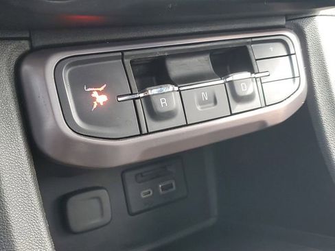 Certified 2020 GMC Acadia AT4 w/ GMC Pro Grade Package image 31