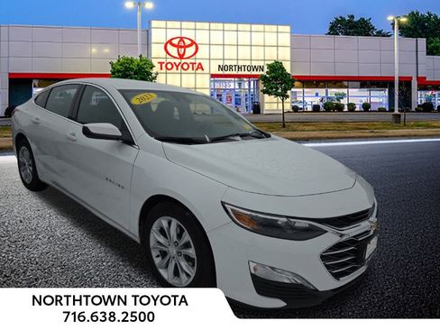 Used 2023 Chevrolet Malibu LT image 1