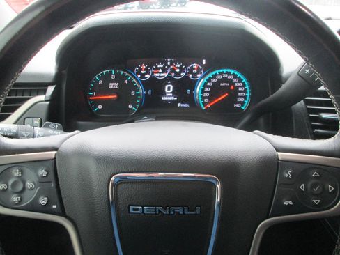 Used 2017 GMC Yukon XL Denali w/ Open Road Package image 15