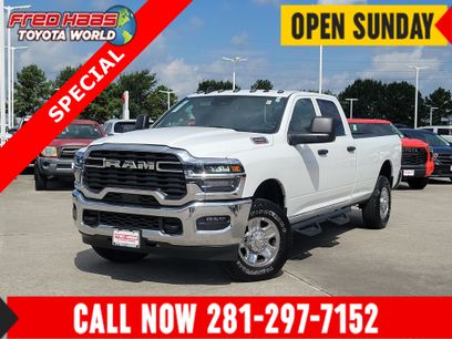 Used 2025 RAM 2500 Tradesman w/ Chrome Appearance Group