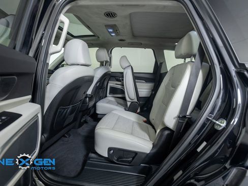 Used 2022 Kia Telluride SX w/ SX Prestige Package AWD/4WD image 27