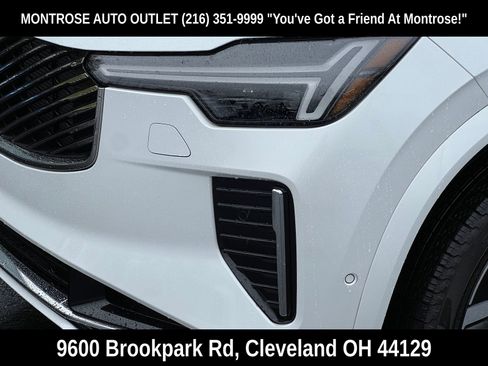 New 2026 Volvo XC90 B6 Ultra w/ Protection Package image 9