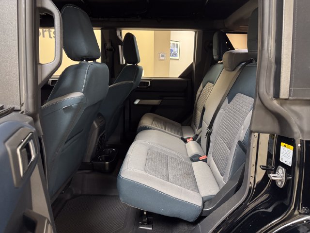 Used 2021 Ford Bronco Outer Banks AWD/4WD image 21