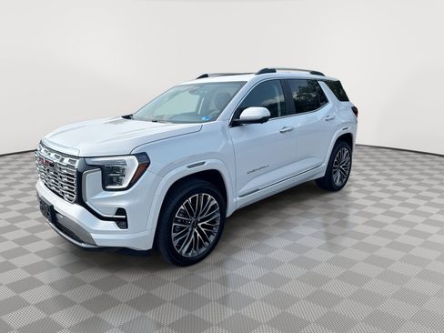 New 2027 GMC Terrain Denali AWD/4WD image 4