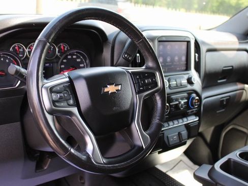 Used 2019 Chevrolet Silverado 1500 LT w/ All-Star Edition image 26