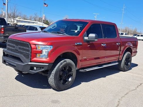 Used 2017 Ford F150 XLT w/ Equipment Group 302A Luxury image 4