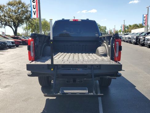 Certified 2023 Ford F250 Platinum image 10