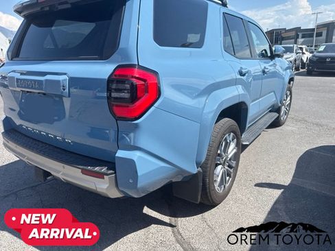 Used 2025 Toyota 4Runner Limited w/ Tow Technology Package AWD/4WD image 9