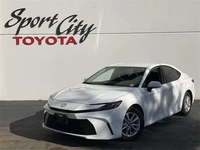 Used 2025 Toyota Camry LE