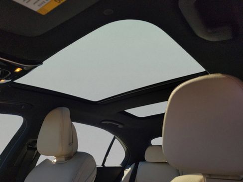 Certified 2023 Mercedes-Benz C 300 Sedan image 34