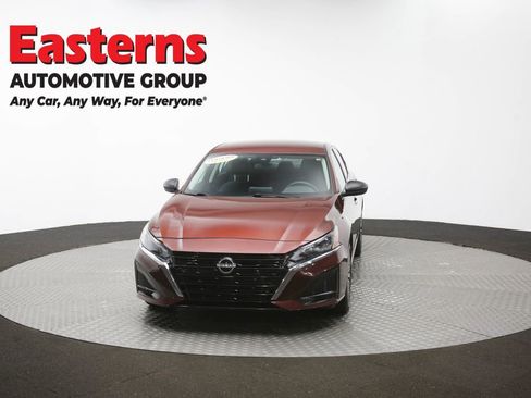 Used 2024 Nissan Altima 2.5 SV FWD image 53