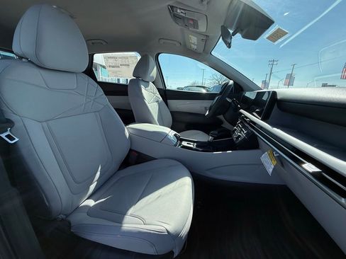 New 2026 Hyundai Tucson SE image 28