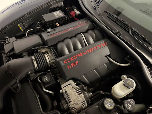 Used 2010 Chevrolet Corvette Grand Sport w/ Preferred Equipment Group image 26